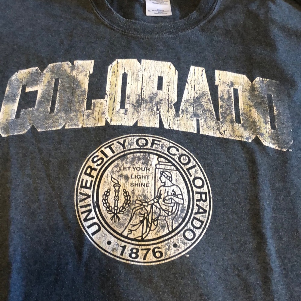 Vintage University of Colorado size XL t-shirt